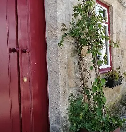 Casa Das Alminhas